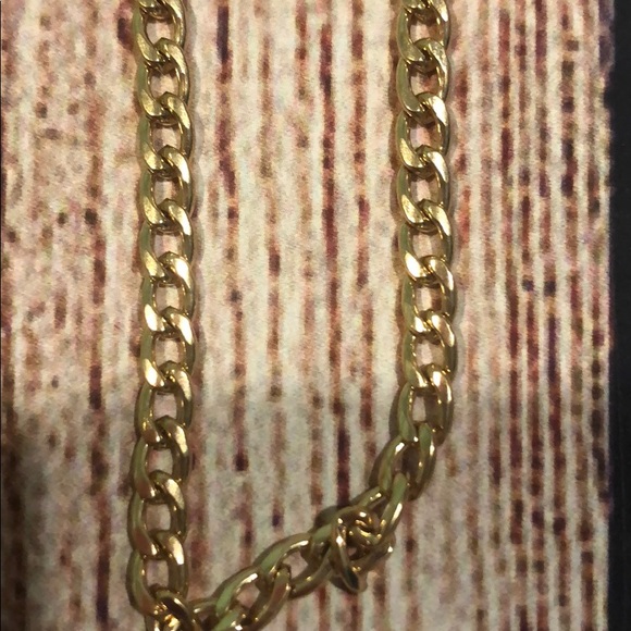 GOLD ROSE STATEMENT NECKLACE SET - Picture 5 of 5